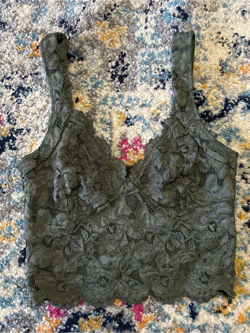 Amisu Olive Green Lace Top